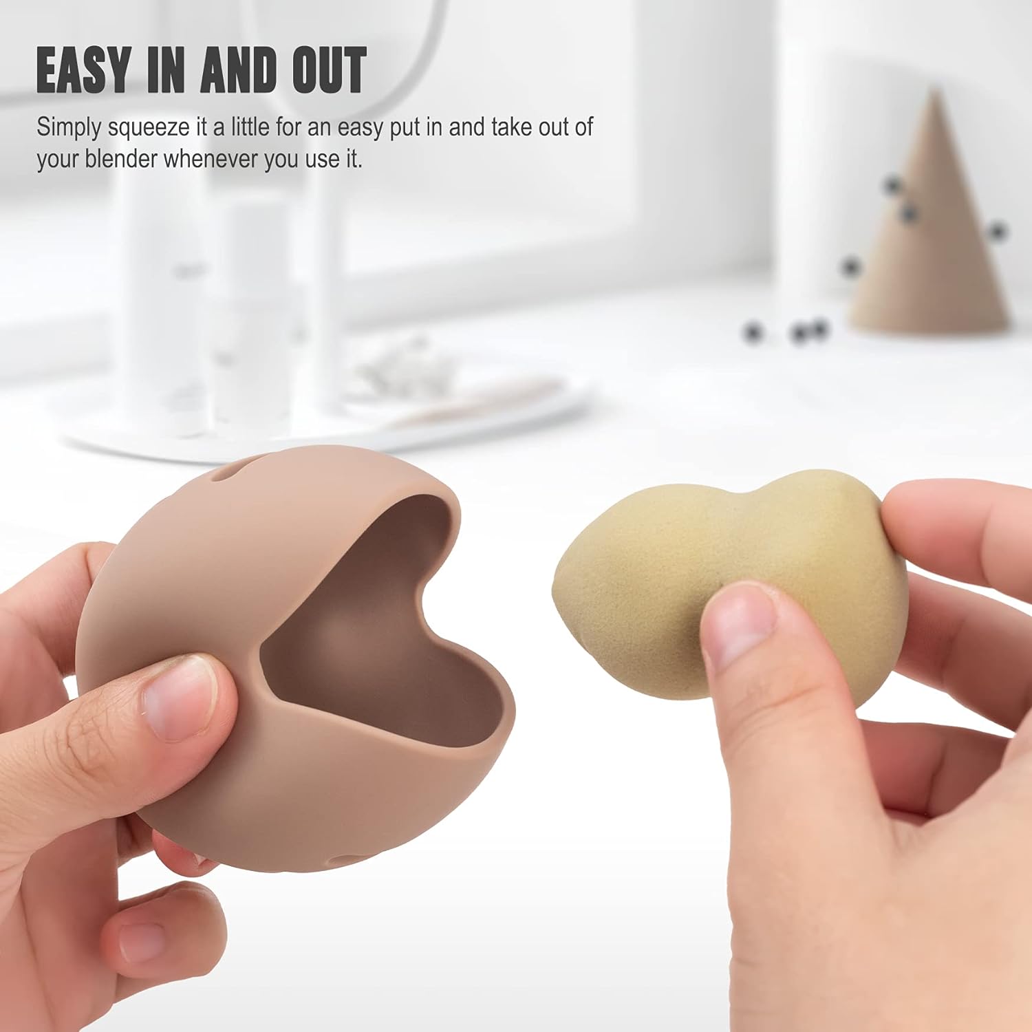 FERYES Travel Makeup Sponge Brush Holder, Soft Silicone Beauty Make Up Brush Blender Case Organizer for Travel - Image 2
